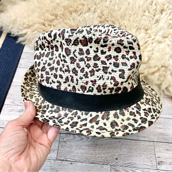 Straw Cheetah Print Fedora Beach Hat - Picture 4 of 10